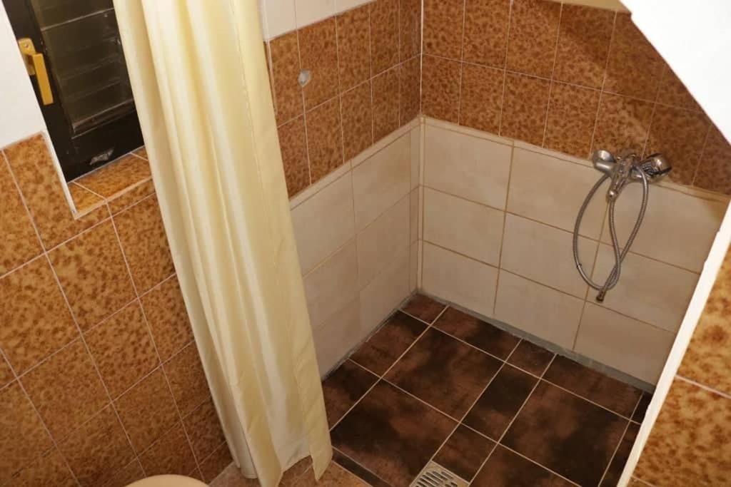 Donji Okrug  Apartments With A Parking Space Okrug Donji, Ciovo - 13732 מראה חיצוני תמונה