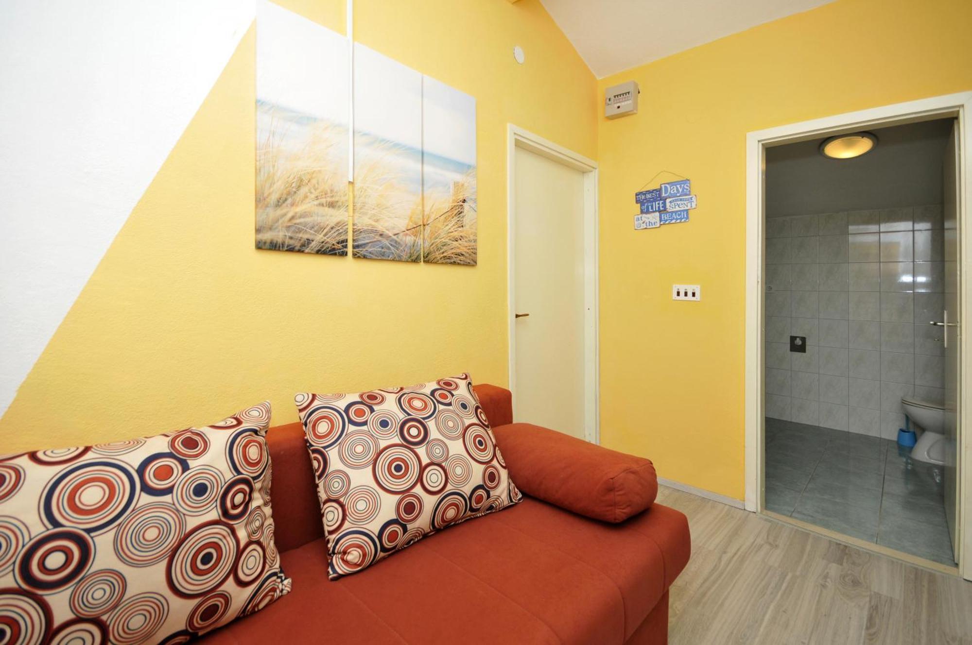Donji Okrug  Apartments With A Parking Space Okrug Donji, Ciovo - 13732 חדר תמונה